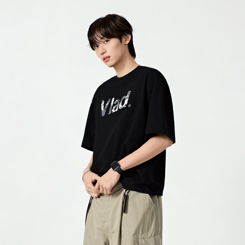 剪裁貼花短TEE VLAD CUT-OFF APPLIQUE SHORT SLEEVE T-SHIRT