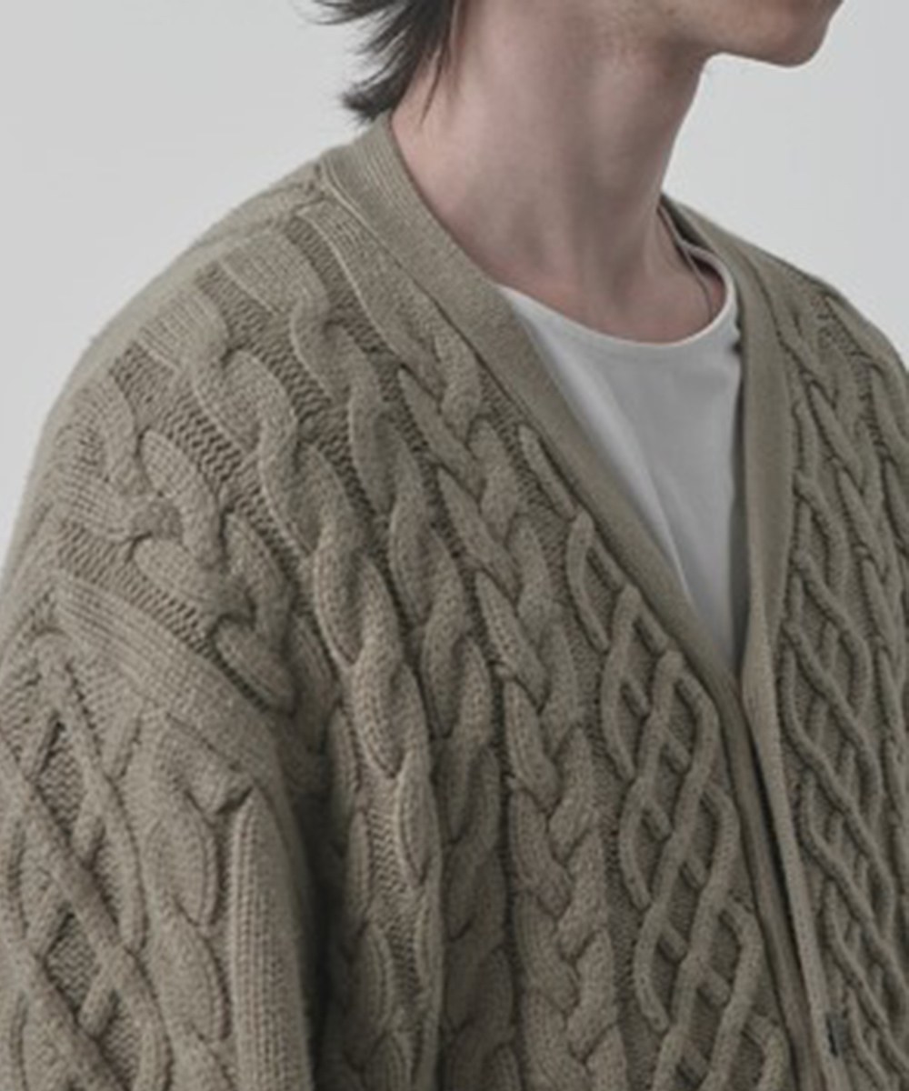 針織開襟衫 HEAVY WEIGHT CABLE KNIT CARDIGAN