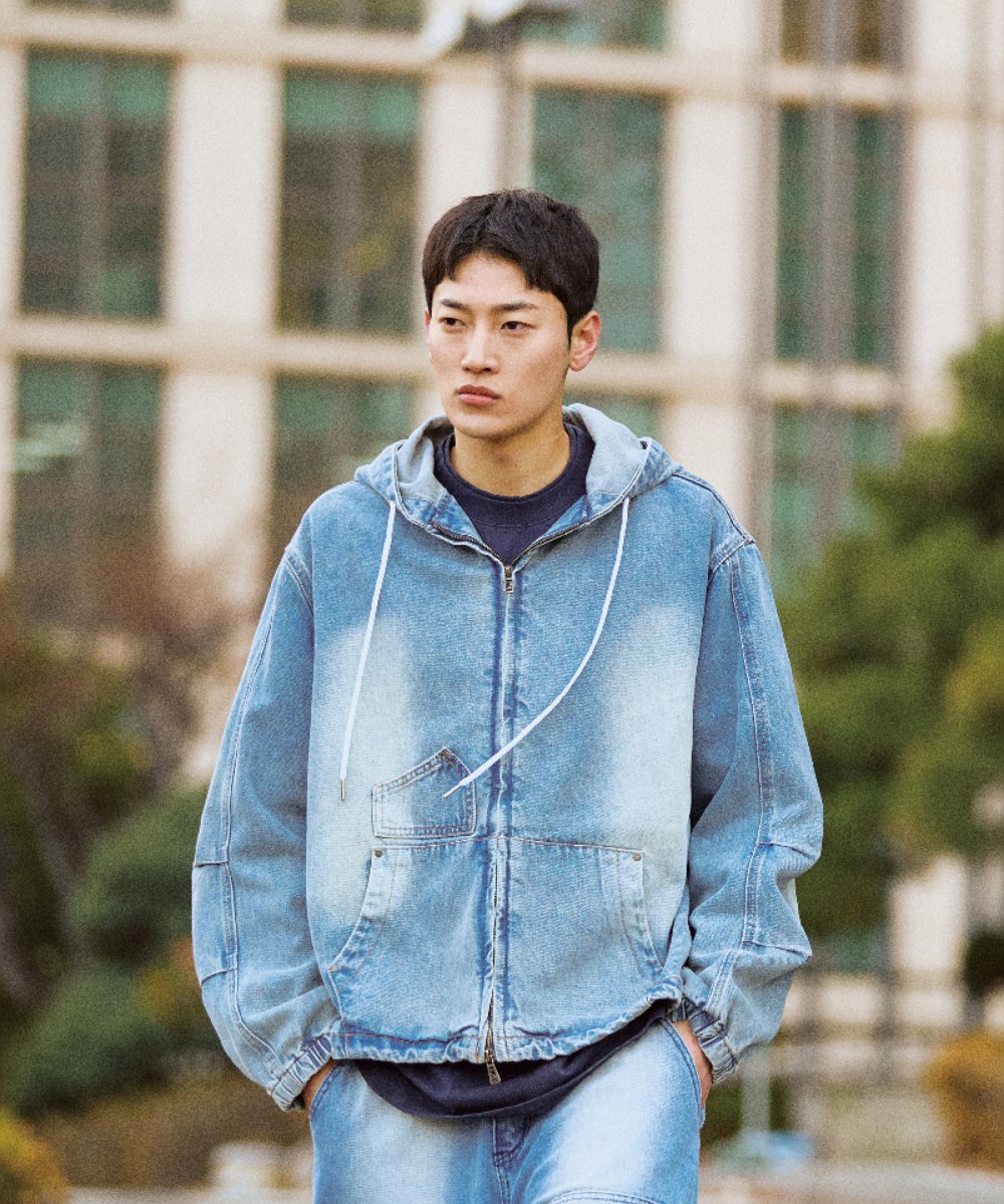 連帽牛仔外套 OVERSIZED BIO WASHING DENIM HOODY ZIP-UP