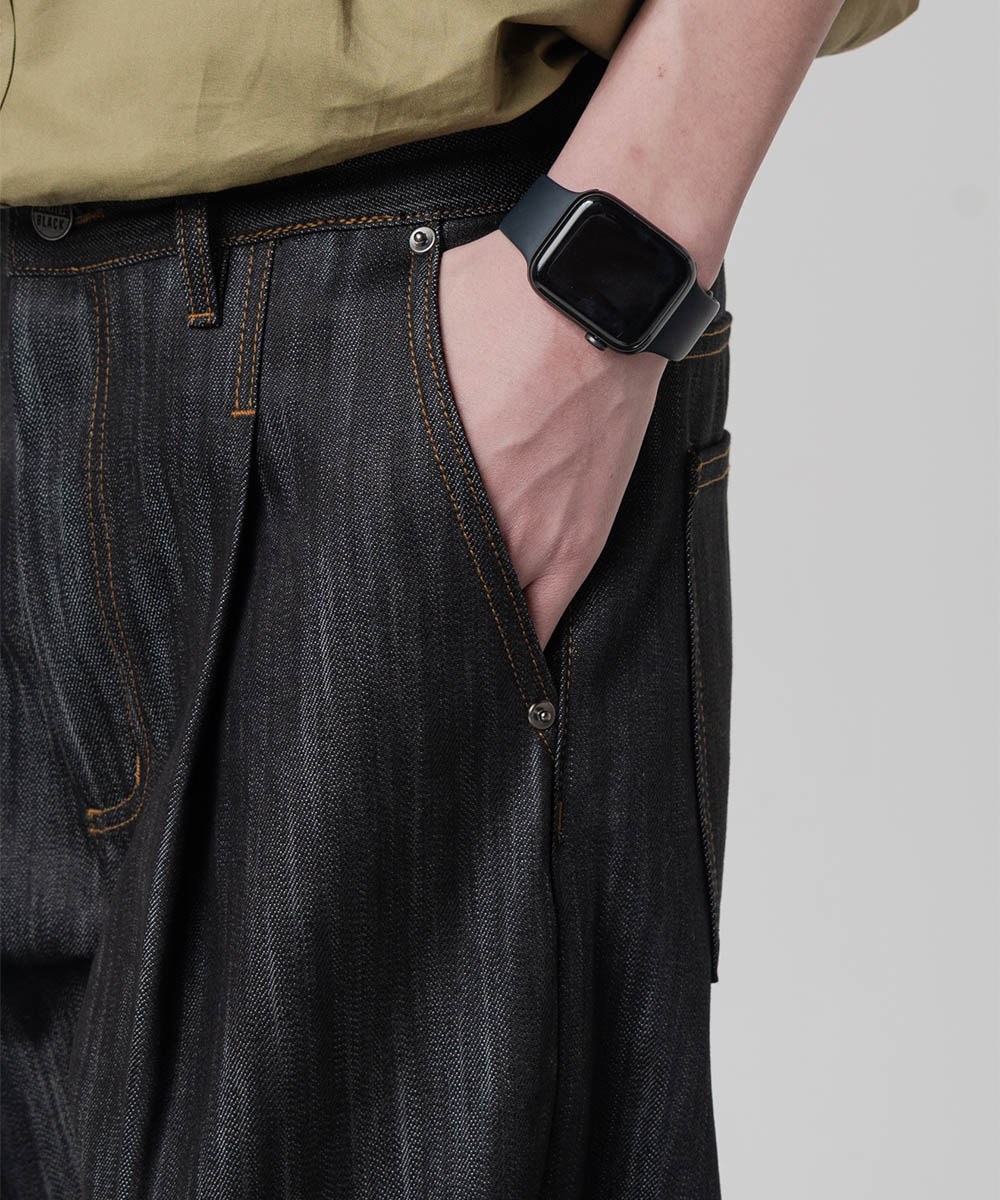單寧牛仔長褲 SLUB ONE TUCK WIDE DENIM