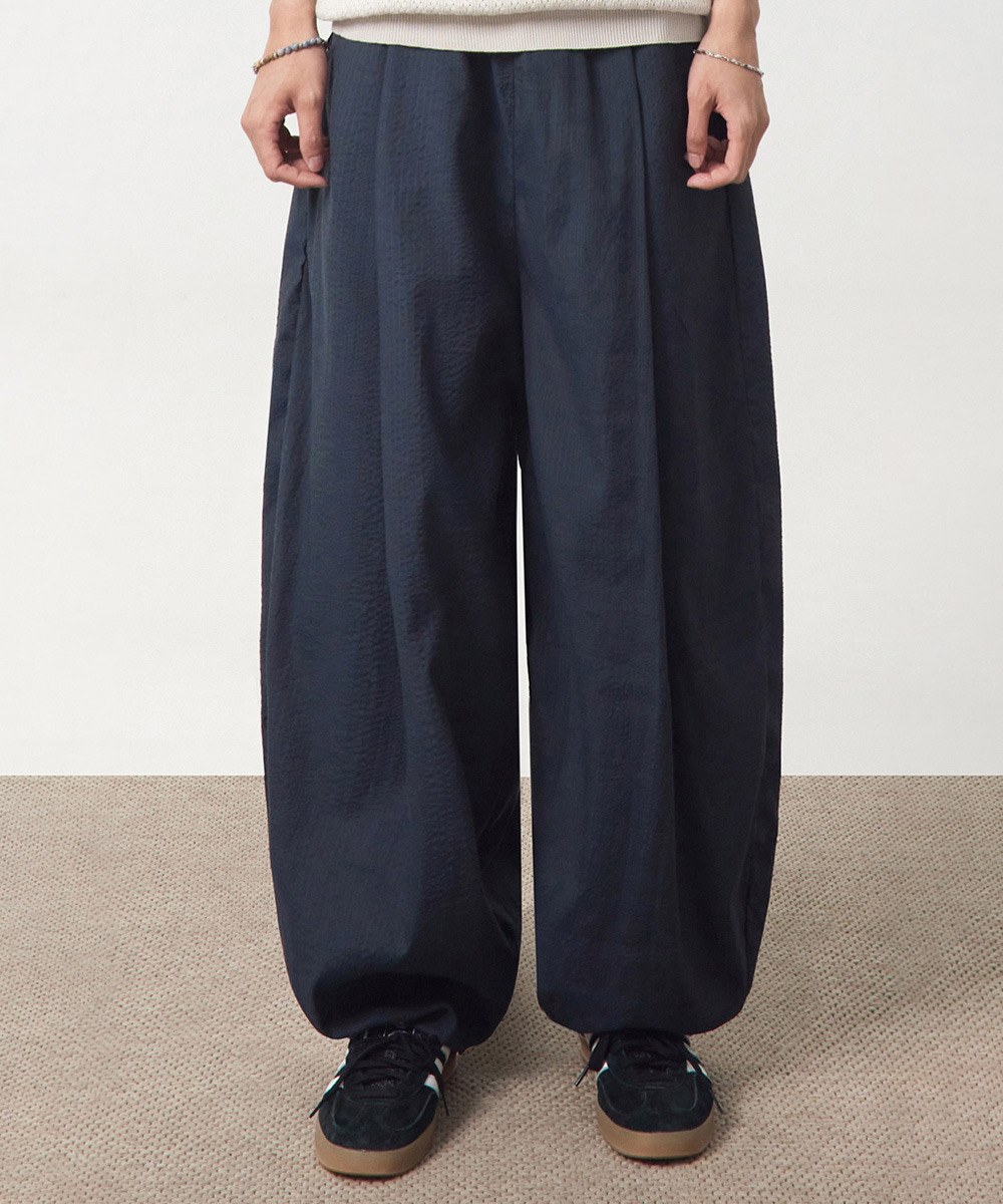 泡泡紗燈籠褲 SEERSUCKER CURVED PANTS