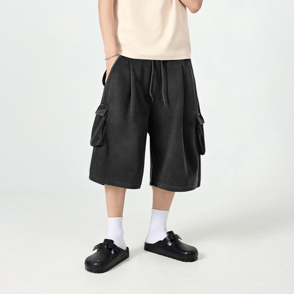 百慕達工裝短褲 ONE-TUCK BERMUDA CARGO SWEAT PANTS