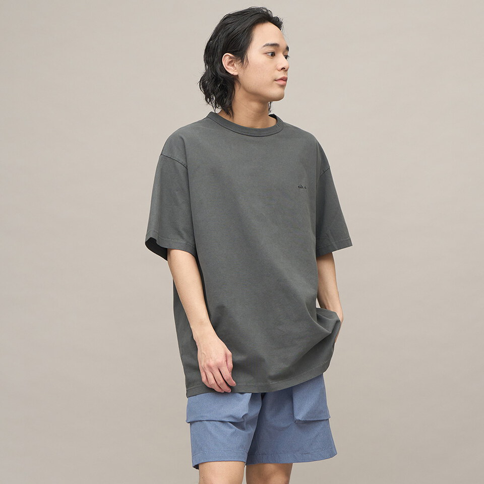 PLN0033-241 寬版刺繡水洗短TEE