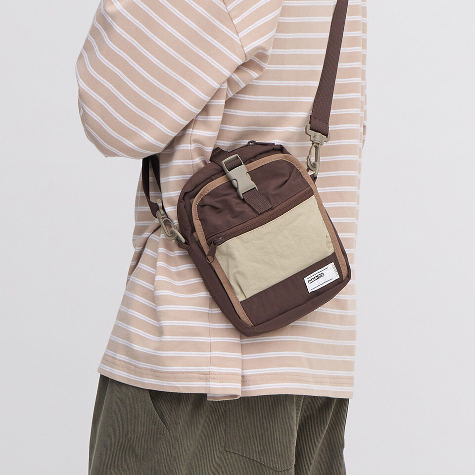 PLN3044 第２代 PM旅行小包Lite