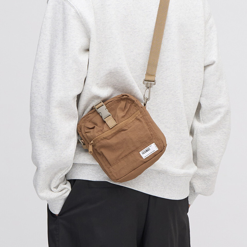 PLN3044 第２代 PM旅行小包Lite