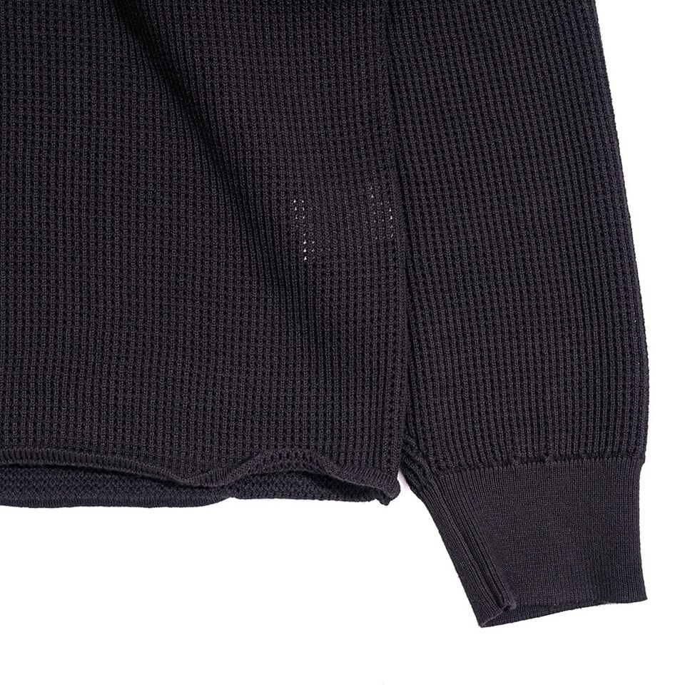 高領短版針織毛衣 Mid-Neck Knit Sweater