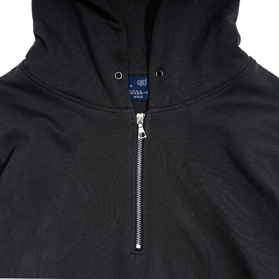 寬鬆短版連帽上衣 Half Zip Hoodie
