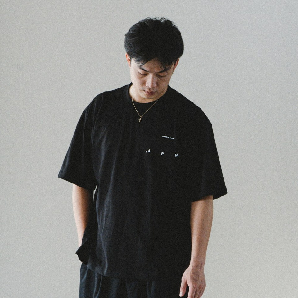 4PM0104-262 寬版LOGO短Tee Graphic Logo Tee
