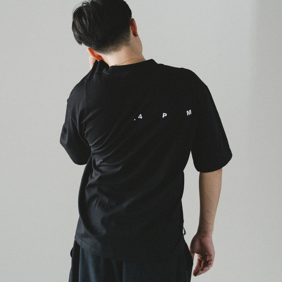4PM0104-262 寬版LOGO短Tee Graphic Logo Tee