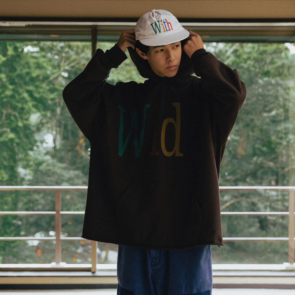 AGL0001-252 連帽上衣 Width Print Hoodie