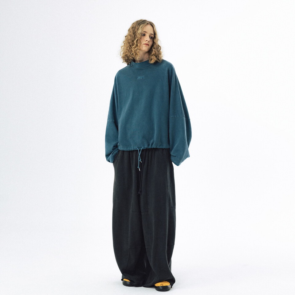 高領大學Tee Pigment High-Neck Sweat Shirt