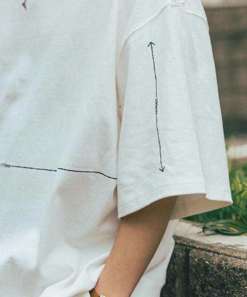 AGL0101-252 落肩印花Tee Size Graphic Half Tee