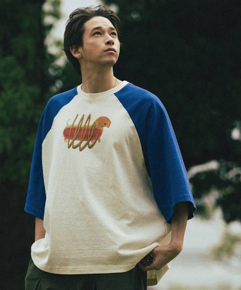 AGL0106-252 趣味插畫短Tee Hotdog Graphic Raglan Half Tee