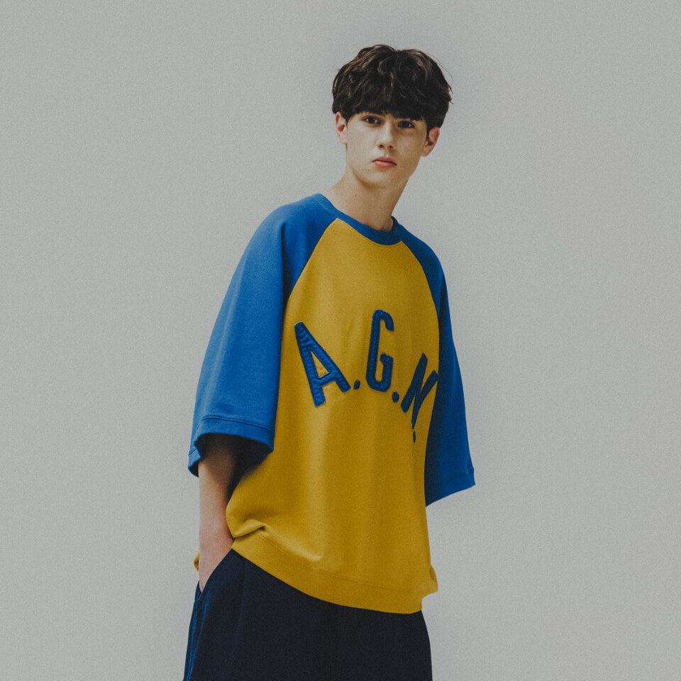 貼布短袖上衣 Applique Raglan Half Sweat Shirt