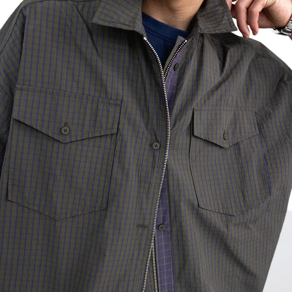 格紋拉鍊襯衫 Check Zip-Up Half Shirt