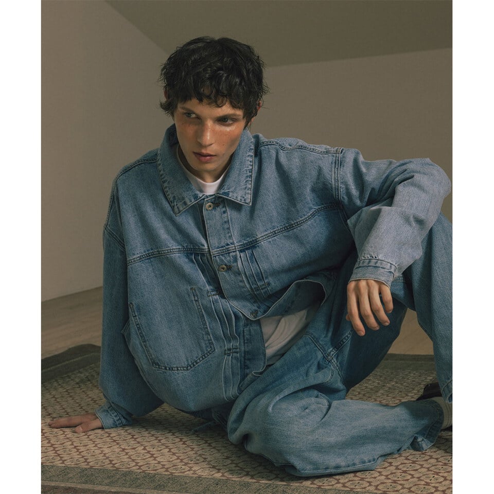 AGL1102-252 寬版牛仔外套 Pleated Wide Denim Jacket