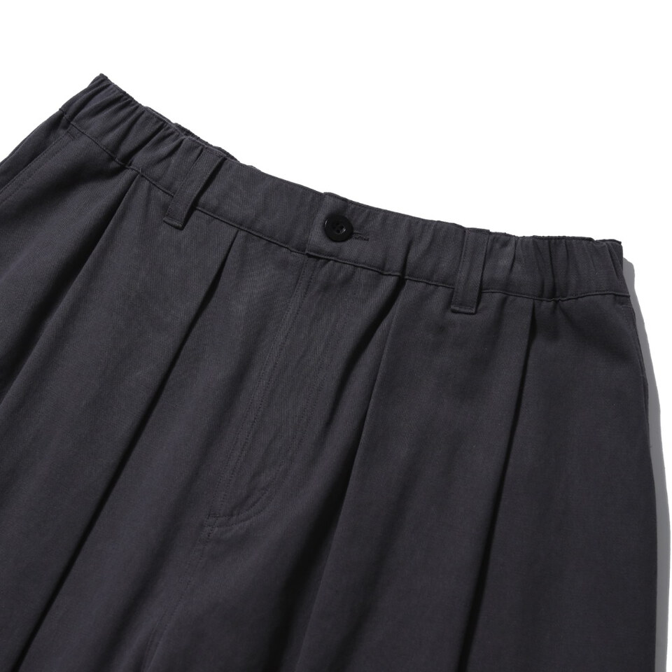打褶燈籠褲 Overtuck Balloon Pants