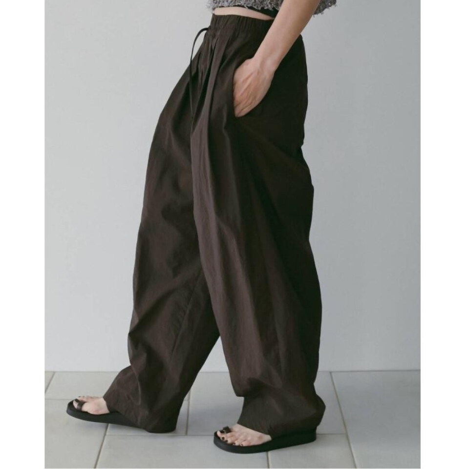 Volumetuck Cocoon Pants