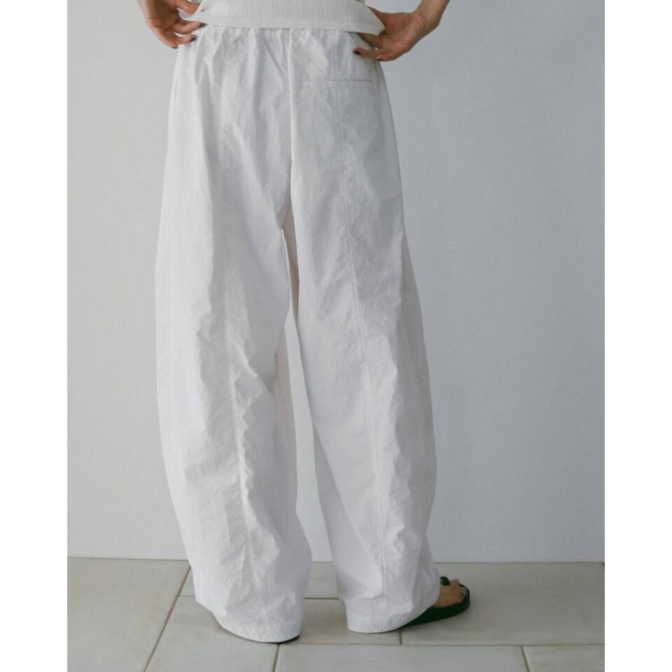 Volumetuck Cocoon Pants