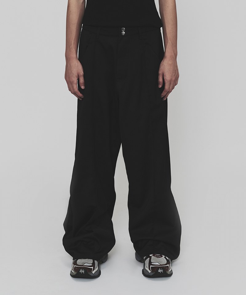 打摺落地寬褲 Pleated Trousers