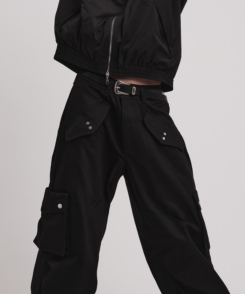 造型口袋工裝褲 Cargo-Pocket Trousers