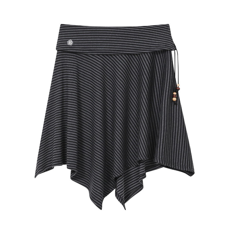 不對稱造型裙 Flared Unbalanced Skirt