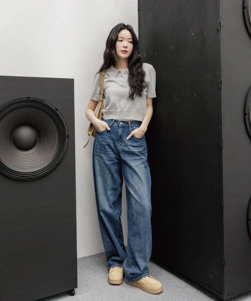 by Bello-復古淺藍高腰牛仔不洗褲