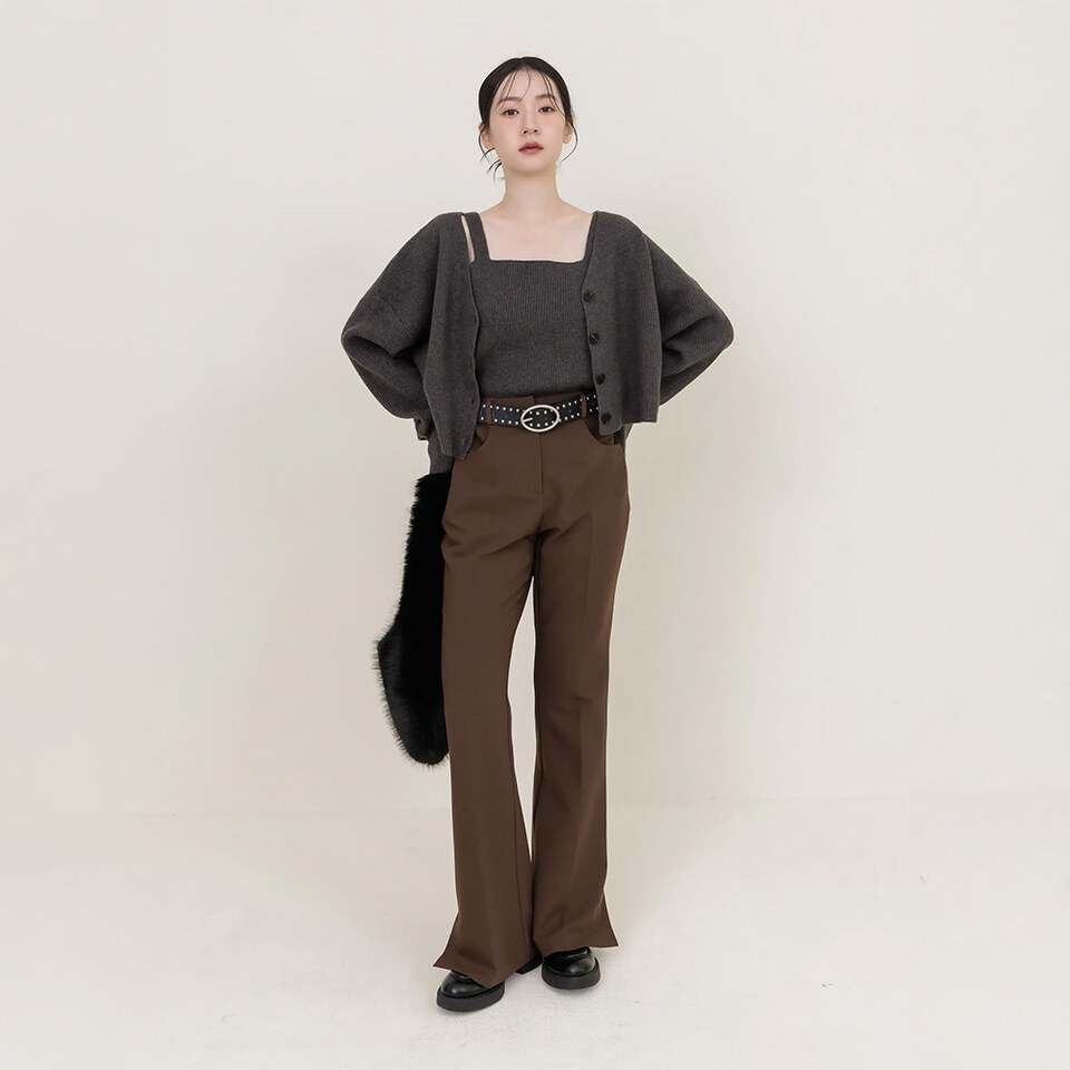 BLO9945-252 by Bello-腿長沒極限微喇叭竹竿褲2.0