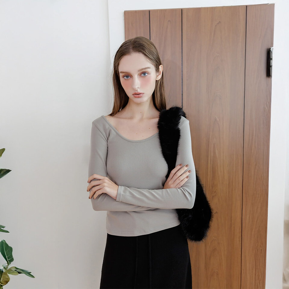 BLO9948-252 by Bello-雙面穿保暖U領上衣