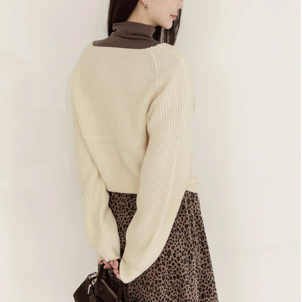 by Bello-慵懶法式交疊毛衣