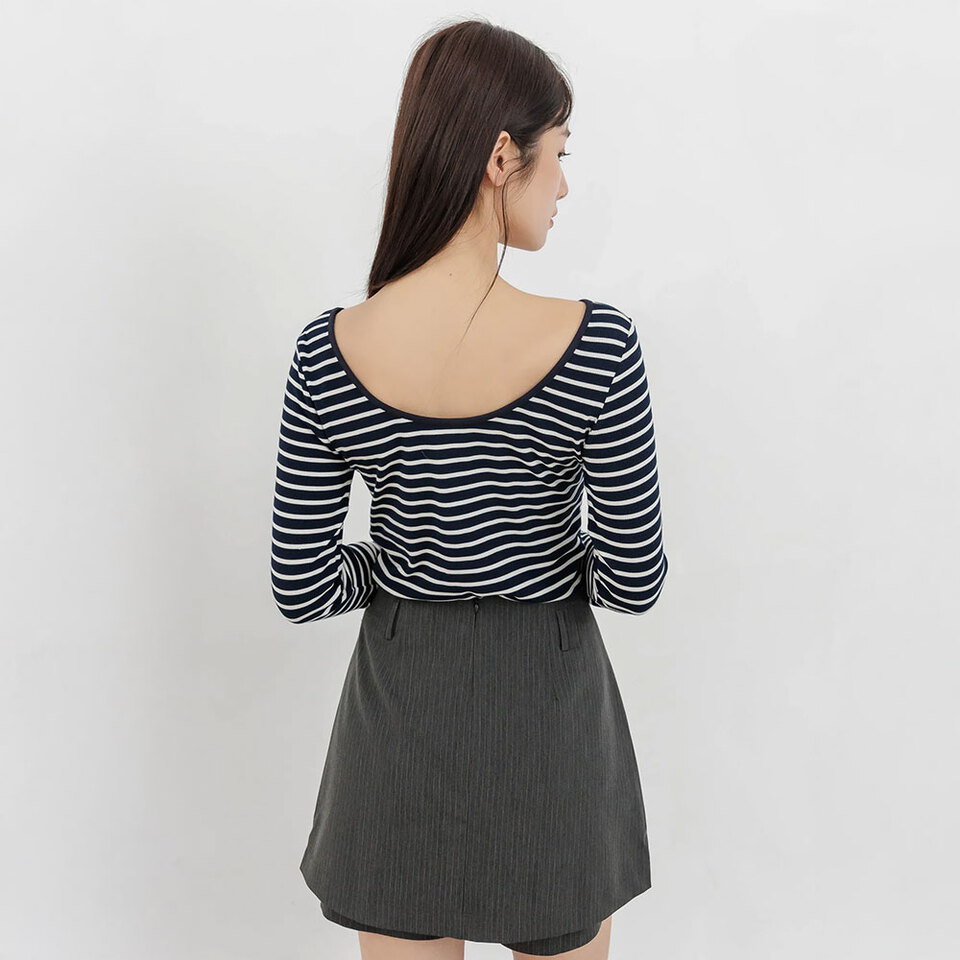 by BB 雙面穿條紋長袖