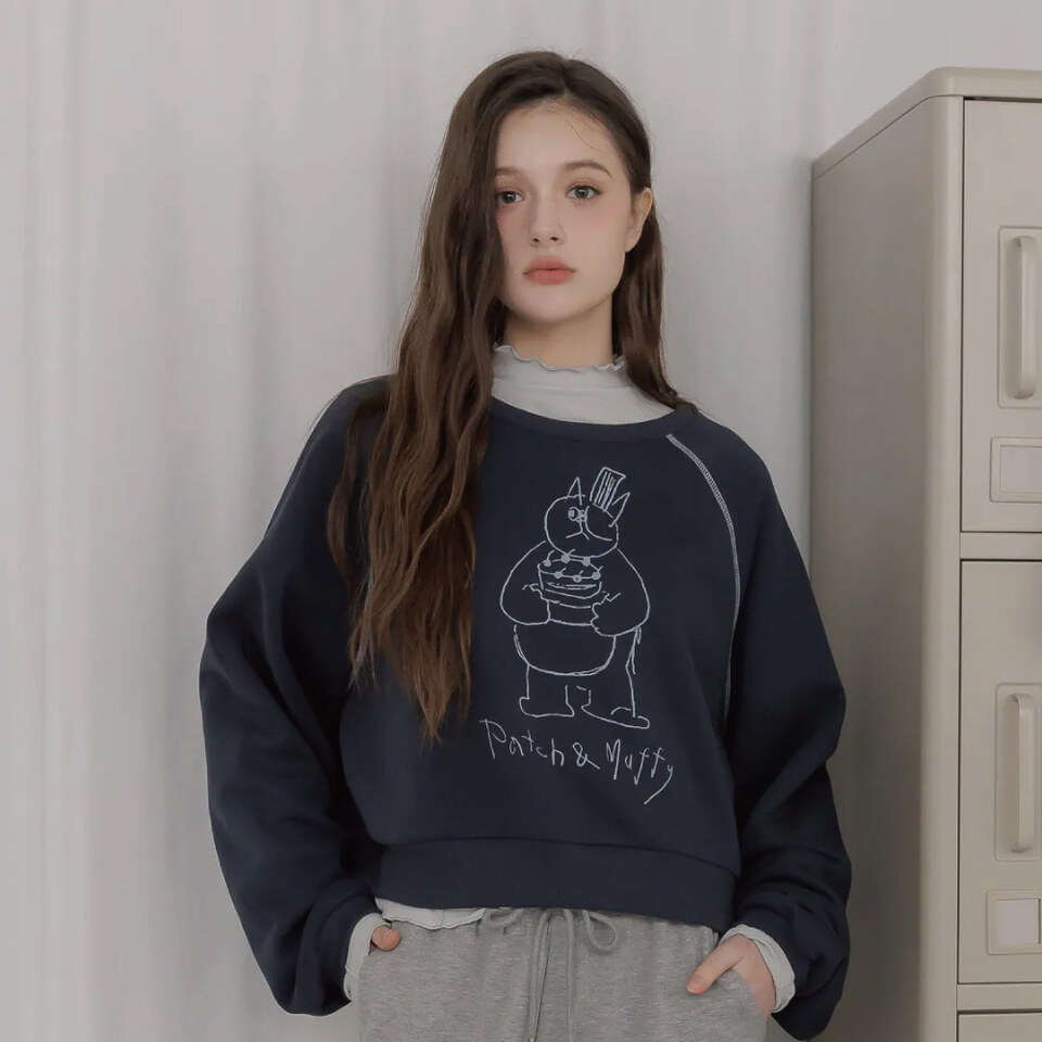 BLO9969-261 Puffy Bakery中短版拉克蘭袖大學T