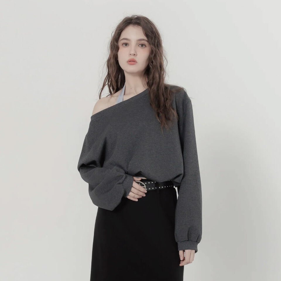 BLO9977-261 by Bello-雲感花苞斜肩大學TEE