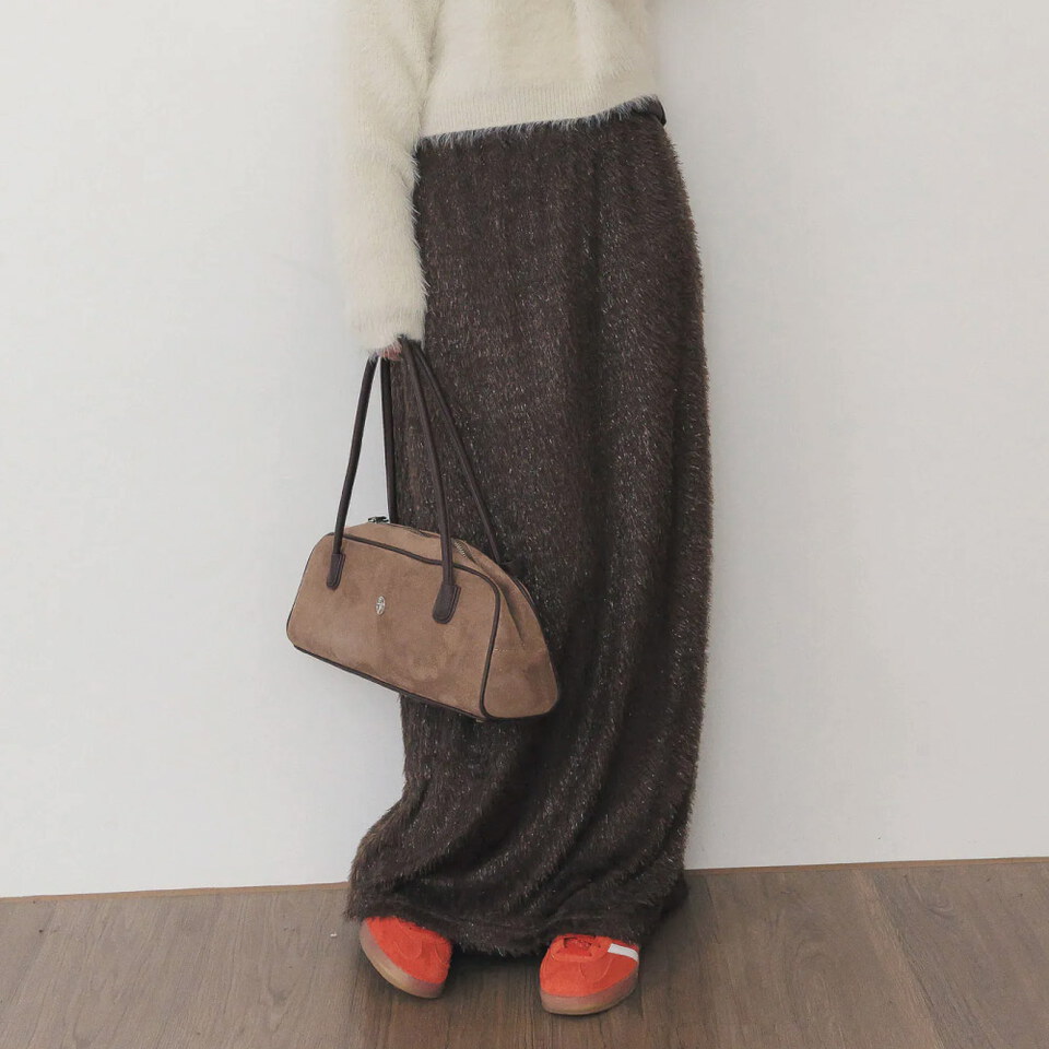 BLO9979-261 by Bello-微光毛絨直筒長裙