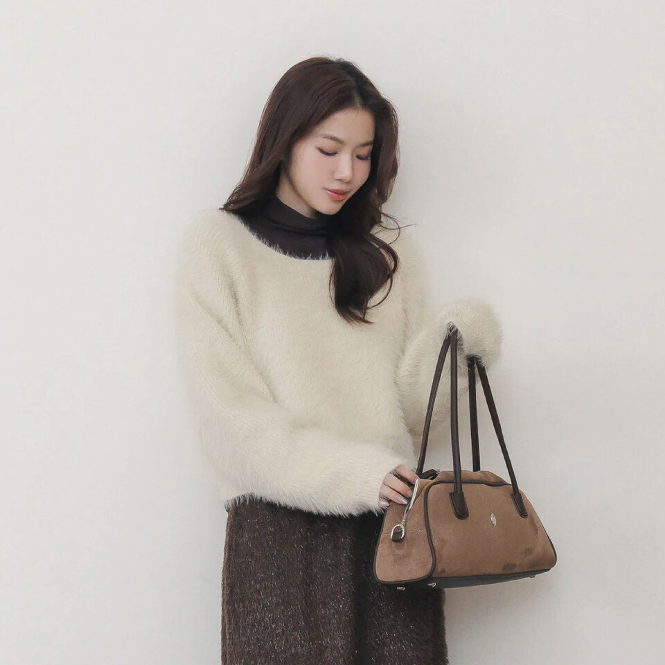 BLO9980-261 by Bello-仿貂毛QQ毛針織上衣