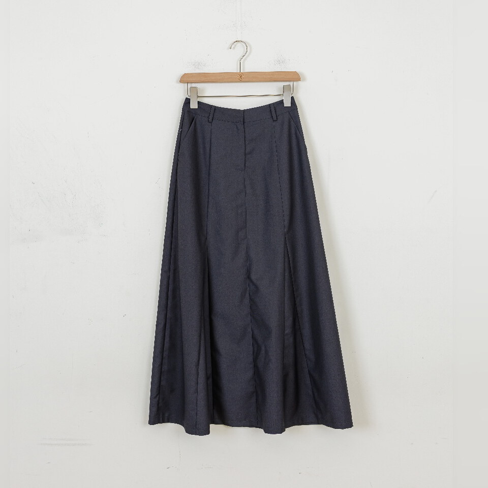 BLO9986-261 by Bello-立體傘襬西裝長裙