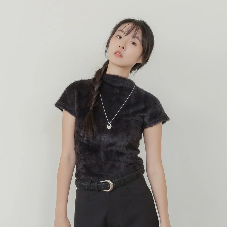 by Bello-Q毛小立領短袖