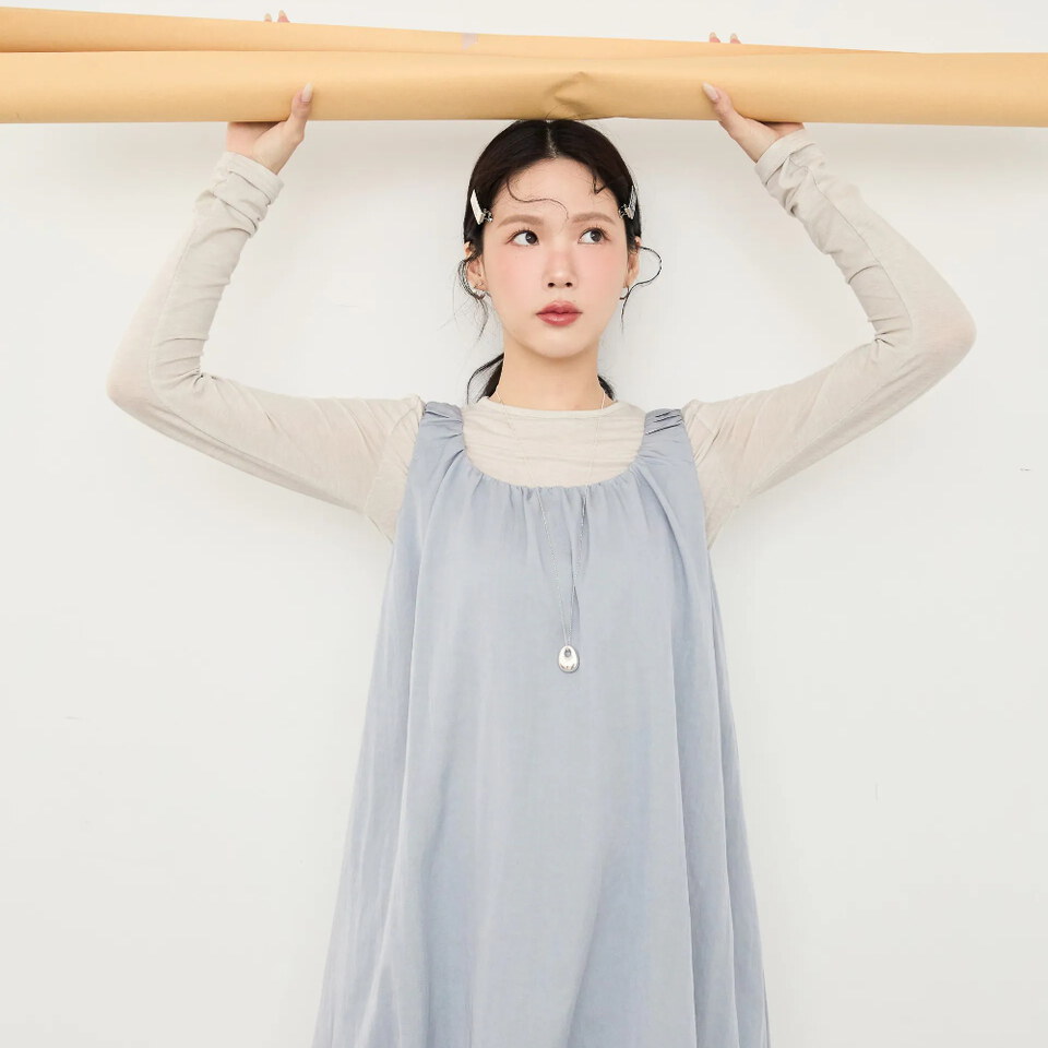 by Bello-小花苞無袖短洋裝