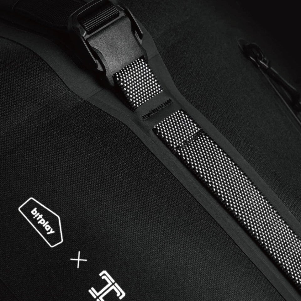 BTP9979-261 TerraExplorer 30L 全防水後背包