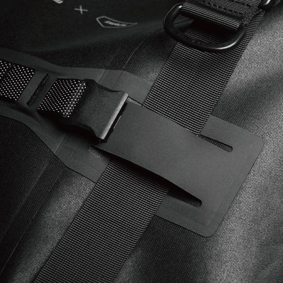 BTP9979-261 TerraExplorer 30L 全防水後背包