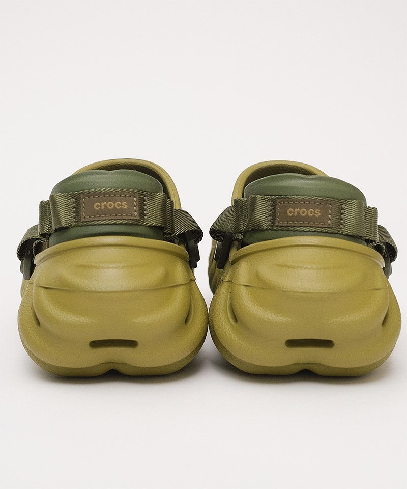 CRS1901-241 Crocs Echo Clog 波波克駱格