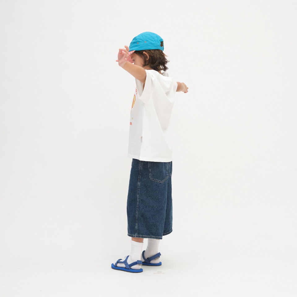CRV0196-262 OSAMU GOODS 聯名經典圖像小童TEE