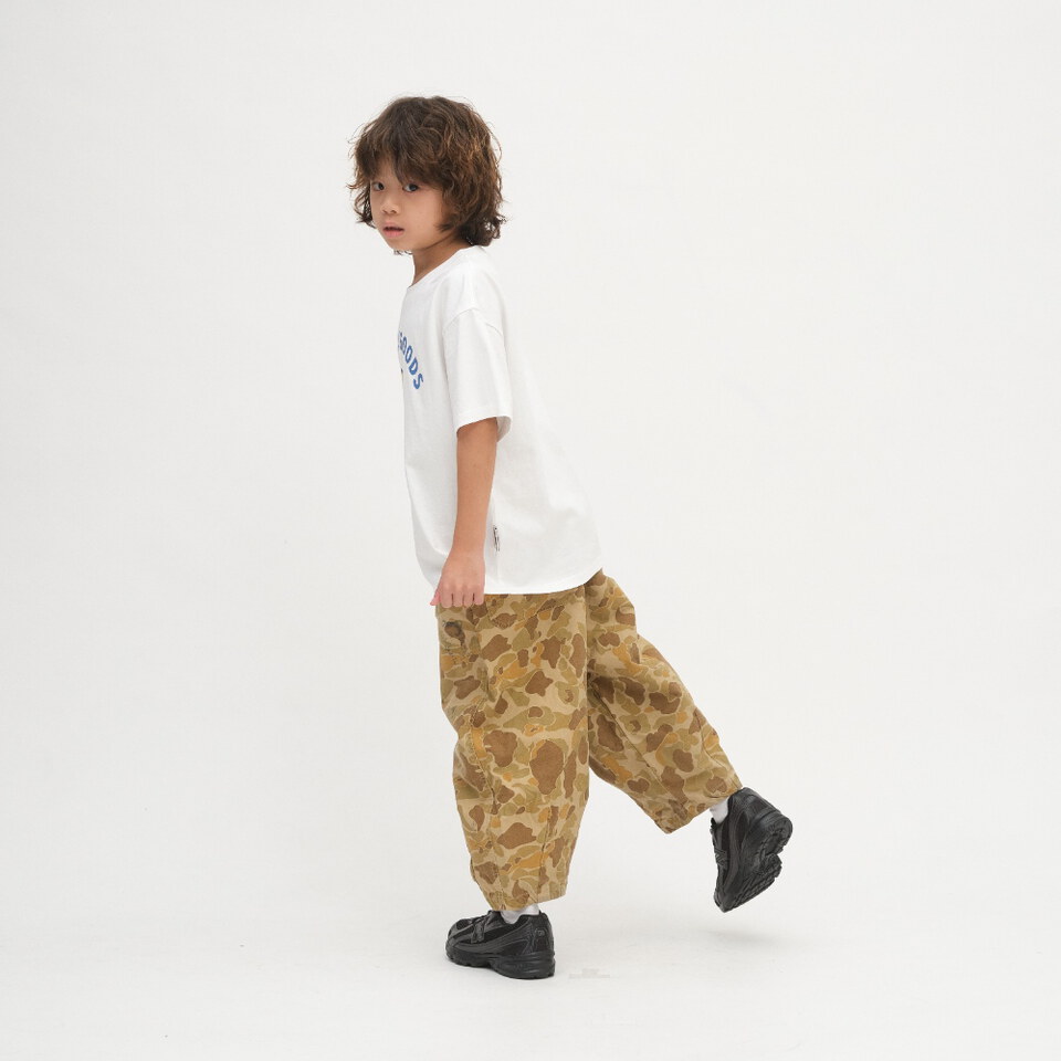 CRV0196-262 OSAMU GOODS 聯名經典圖像小童TEE