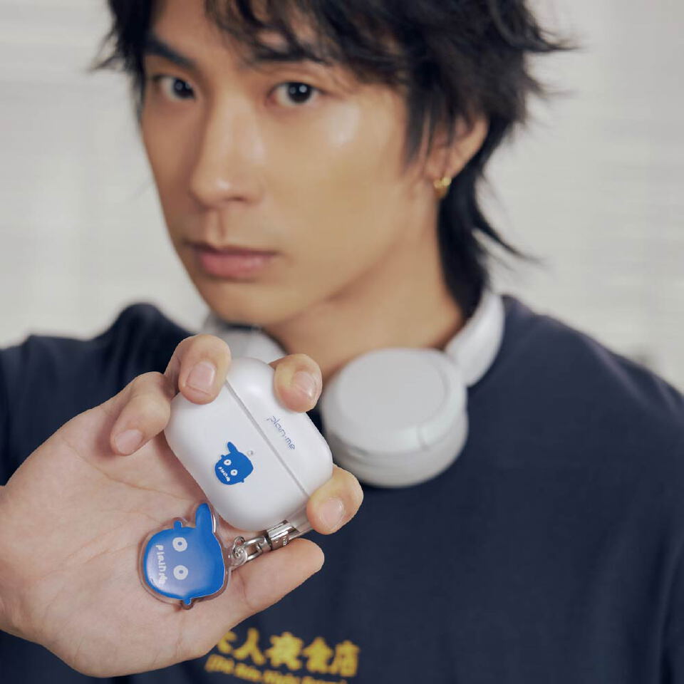 CRV39107-252 小P社長強悍防摔AirPods保護套(附吊飾)