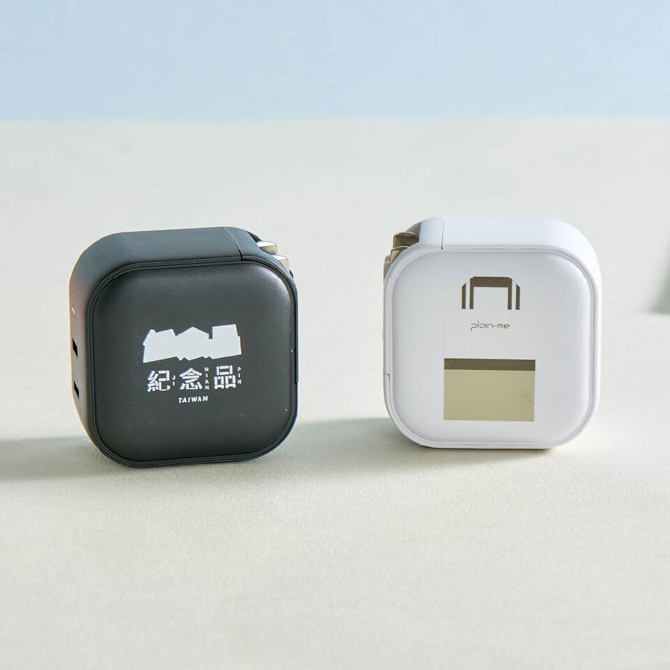 CRV39120-252 JNP早餐店塗鴉GaN 45W Type-C雙孔充電頭