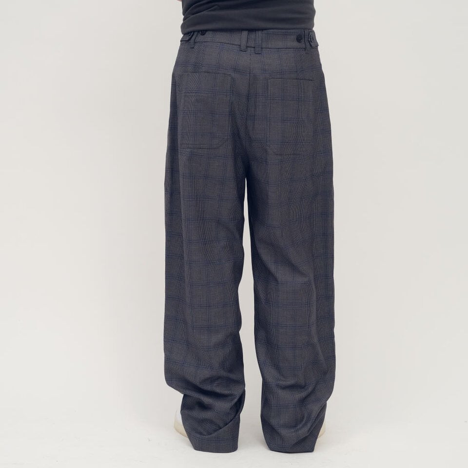 CRV4023-252 中信聯名寬鬆落地西褲