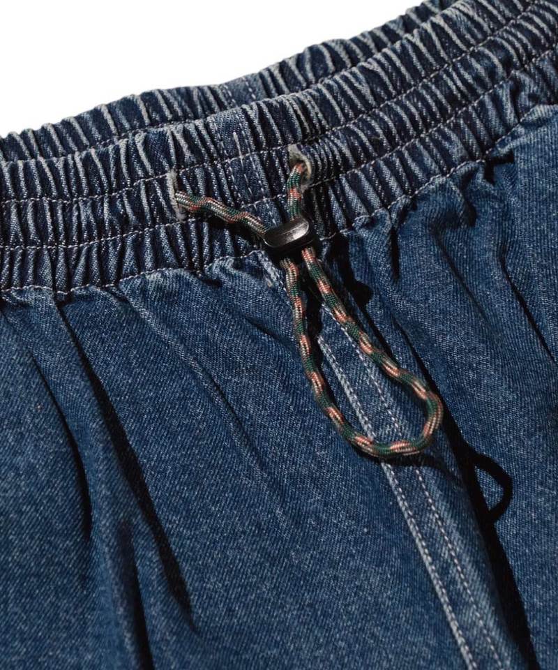 刺繡牛仔短褲 The Easy Shorts(Blind Draw)