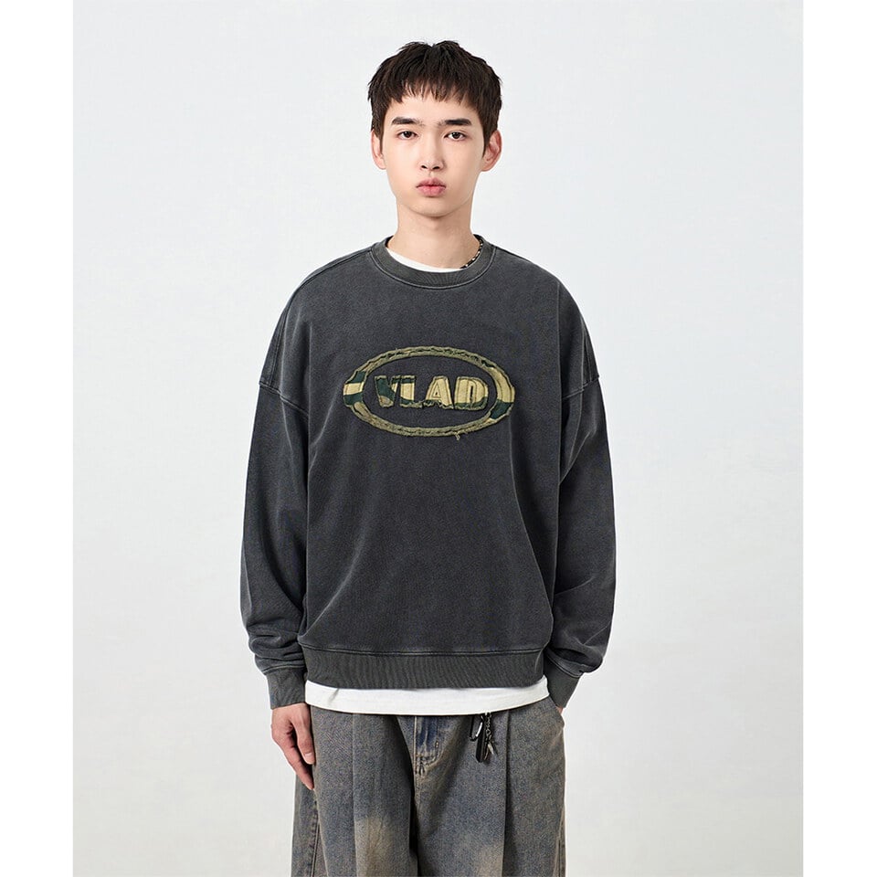 大學TEE  VLAD CUT-OFF APPLIQUE SWEAT SHIRT