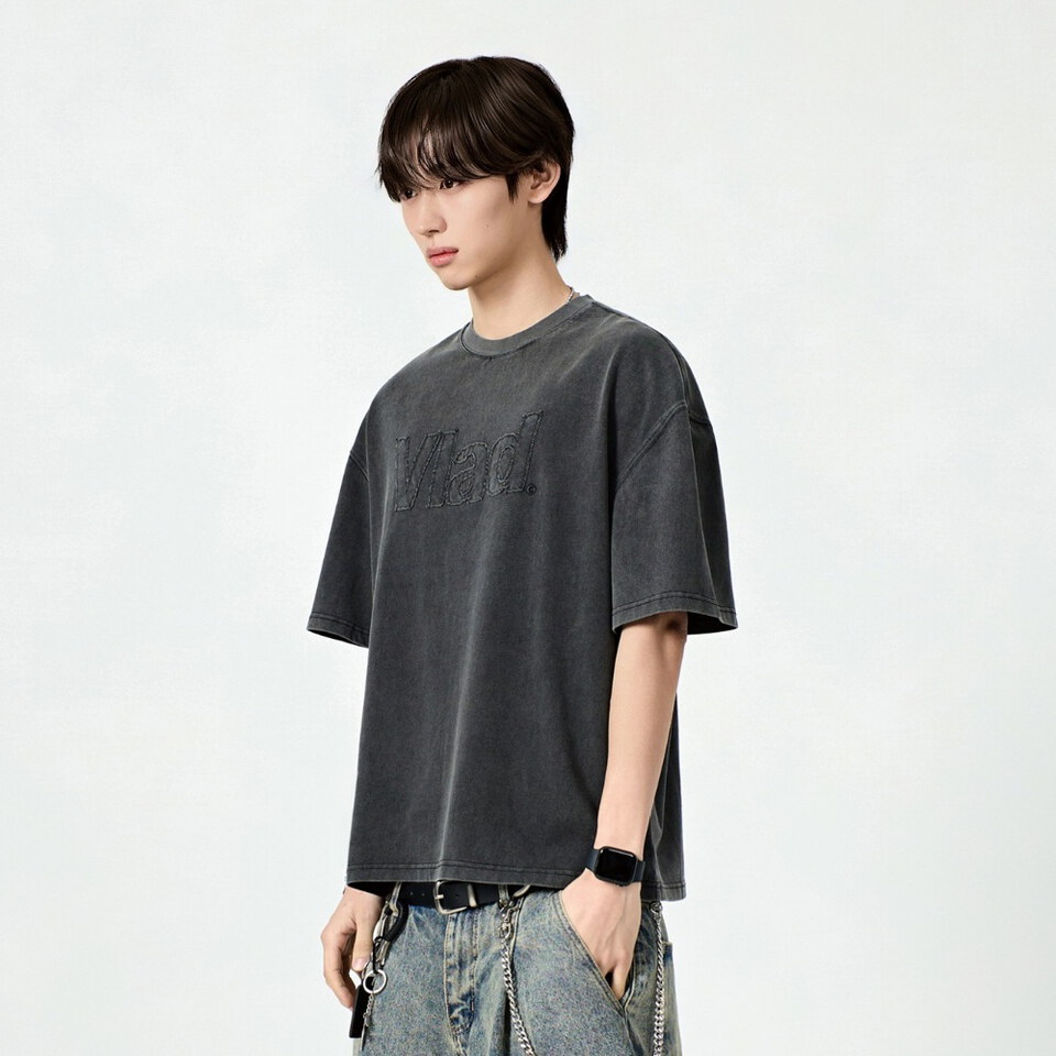 剪裁貼花短TEE VLAD CUT-OFF APPLIQUE SHORT SLEEVE T-SHIRT