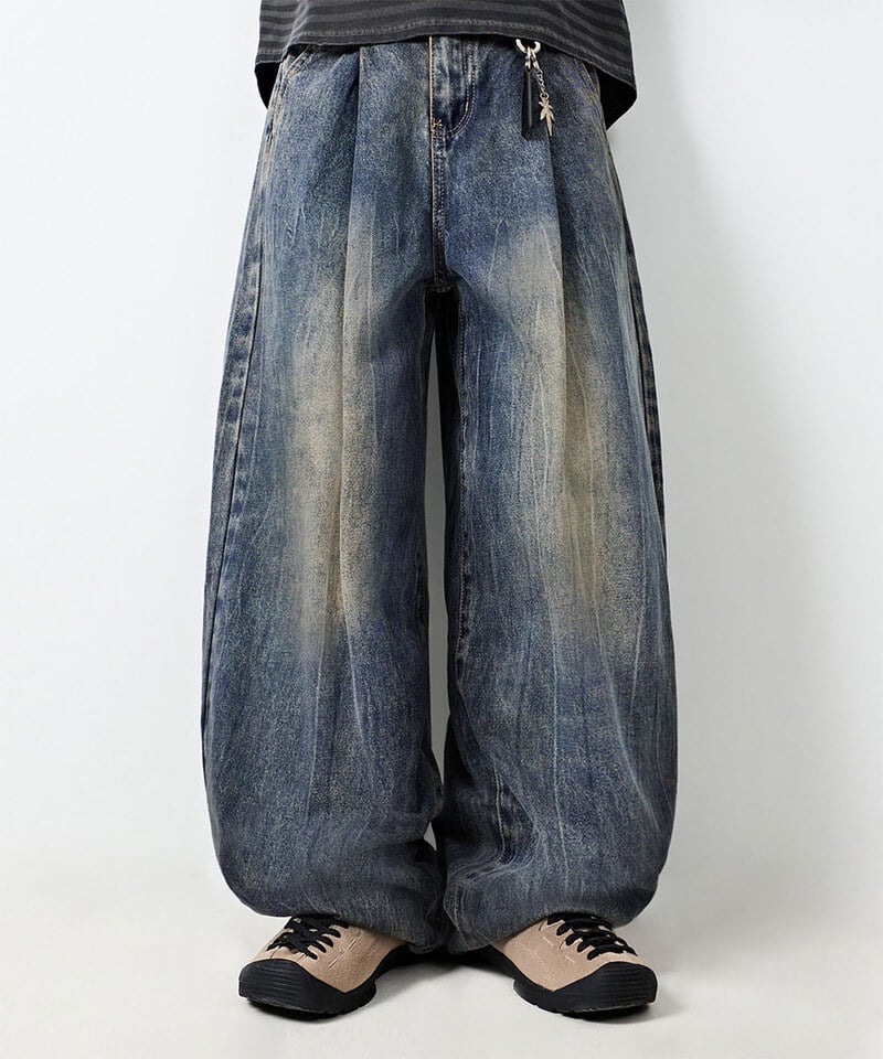 DMB1415-252 弧形水洗牛仔褲 ONE TUCK CURVED CREASE WASHING WIDE DENIM PANTS